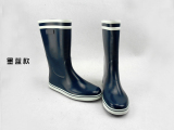 女式男大童中筒橡胶单色雨靴高含胶量轻便外贸原单偏瘦