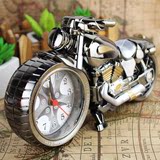 创意时钟家居摆件时钟 礼品摆件仿金属外观 个性复古摩托车时钟