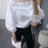 韩国代购夏季性感蕾丝镂空白色一字领上衣女露肩宽松泡泡袖衬衣