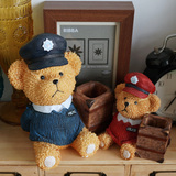 zakka 英伦风格警官小熊创意笔筒 精致维尼熊公仔储蓄罐摆件礼品