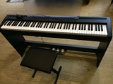 2800元Yamaha电钢琴P93含3踏板原厂木架