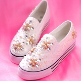 新款韩版甜美可爱花水钻厚底一脚蹬单鞋女帆布鞋白色花朵低帮定制