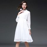 包邮欧版早春新品原创高端女装白色超仙气质中长款显瘦蕾丝连衣裙