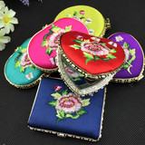 古典丝绸化妆镜绣花镜子双面折叠 北京旅游纪念中国风礼物送老外