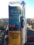 澳洲代购直邮 德国Braun博朗OralB 欧乐B电动牙刷D12523 两刷头