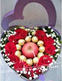 深圳鲜花同城速递平安夜平安果圣诞节苹果11朵红玫瑰巧克力礼物