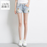 洛丽兰夏季新款卷边破洞牛仔短裤女士浅色超显瘦性感韩国牛仔热裤