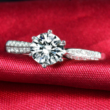 盛尊珠宝圆形钻石戒指经典六爪钻戒群镶结婚戒指40分裸钻正品定制