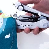 家用迷你手动缝纫机 便携简易小型手工小孩DIY学习教学机 针线盒