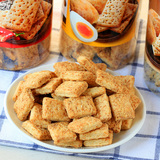 台湾进口零食品咸蛋黄饼干老杨方块酥370g猴头菇养胃休闲糕点代餐