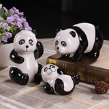 可爱陶瓷器熊猫一家三口摆件装饰品书房客厅儿童房间摆设生日礼物