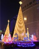 圣诞节大型美陈灯饰、广场装饰灯、亮化工程圣诞树圣诞鹿商场布置