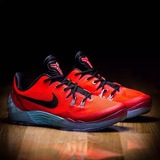 Nike Zoom Kobe Venomenom 5 科比毒液5篮球鞋