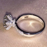 仿真钻戒1-4克拉纯银镀金莫桑石优白18K金玫瑰花结婚钻石戒指女