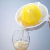 日本进口手动榨汁器榨橙汁器水果榨汁器儿童榨汁机榨柠檬杯器大号