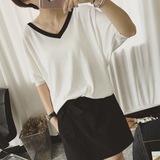韩国单夏季凉快冰丝麻料宽松蝙蝠袖V领黑白撞色薄款针织衫T恤女