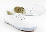 双星男女式低帮田径鞋跑步鞋 纯白色轻便运动鞋 晨练鞋武术帆布鞋