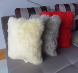 冬季纯羊毛抱枕靠枕汽车腰靠沙发椅子靠垫可爱毛绒创意欧式靠枕