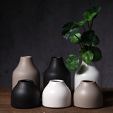 现代极简黑白造型窄口陶瓷花器客厅办公桌卧室插花瓶摆件干花插花