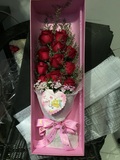 重庆九龙坡区同城鲜花速递11支红玫瑰礼盒对你一心一意的爱