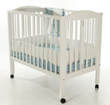 外贸出口原单婴儿床实木可折叠便携式小尺寸儿童床环保宝宝床包邮