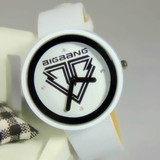 bigbang 手表 标志 权志龙 同款周边应援简约时尚 手表 白色 C 款