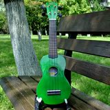 精品 彩色21寸夏威夷ukulele乌克丽丽尤克里里儿童启蒙乐器四弦琴