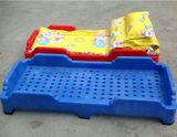 幼儿园全塑料床 专用午休床铺 加厚叠叠床 注塑单人儿童小床