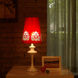 新婚房台灯 红色喜庆卧室床头装饰灯 简约现代中式创意结婚庆礼物