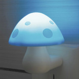 卡通蘑菇小夜灯led插电光控感应灯婴儿卧室喂奶节能夜光灯批发