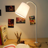 北欧宜家创意简约台灯卧室床头书房学习台灯实木铁艺个性LED灯