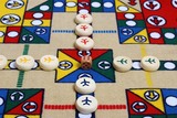 儿童飞行棋地毯 1.6米超大毛绒毯豪华木质棋亲子儿童益智桌面游戏