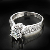 18K金钻戒结婚30分50分钻石戒指女1克拉求订结婚铂金显钻群镶正品