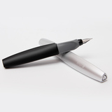 德国百利金PELIKAN P457系列学生钢笔 正姿练字专用三角扭扭笔