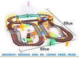 多层轨道车儿童电动汽车赛车玩具车拼装托马斯小火车旋转过山车梯