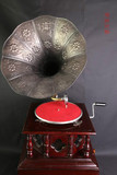【德国孤品收藏】大喇叭古董手摇 棕红色木质箱柜式留声机唱机