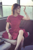蘑菇街2016韩版新款时尚女装 针织款 浮雕立体爱心红色连衣裙
