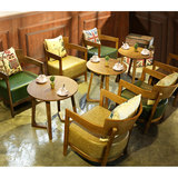 咖啡厅实木休闲椅围椅小户型餐桌椅组合星巴克桌椅美式乡村圆桌皮