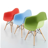 Eames chair伊姆斯椅 会议实木椅子 欧式餐椅 时尚休闲椅 摇摇椅