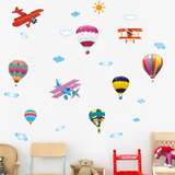 白云蓝天太空热气球墙贴纸 儿童房卧室幼儿园宝宝贴画 五代可移除