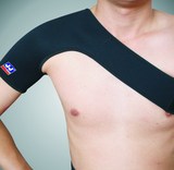 运动护肩男女健身加压护肩带保暖篮球羽毛球肩周炎拉伤可调节包邮