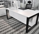 简约现代经理桌主管桌大班台单人办公桌椅组合板式钢架老板桌家具