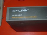 网络设备 TP-LINK SG1016 SG1024 16口 24口全千兆以太网交换机