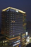 上海大宁福朋喜来登酒店豪华房一晚含双早住宿券房券 可直接预订