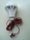 LED直流DC12v-48v12w 节能电瓶带3米线夹 地摊灯 太阳能应急灯泡