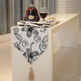 奥萨洛莉蒂亚现代简约大花盘带绣天鹅绒餐桌旗欧式台布茶几布桌布