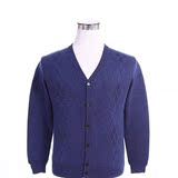 鄂尔多斯市男式V领羊绒衫 纯色休闲加厚针织开衫 中老年宽松毛衣