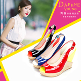 Daphne/达芙妮专柜正品女鞋 夏季时尚糖果色坡跟鱼嘴凉鞋特价