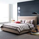 粤秀家具卧室北欧现代布艺床布床简约时尚双人床1.8米小户型软床