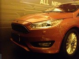 福特原厂正品 2015款 新福克斯 Focus马丁脸 1:18车模 汽车模型